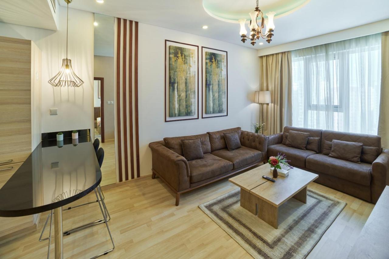 Afaq Tower Apartment Al-Manamah Bagian luar foto
