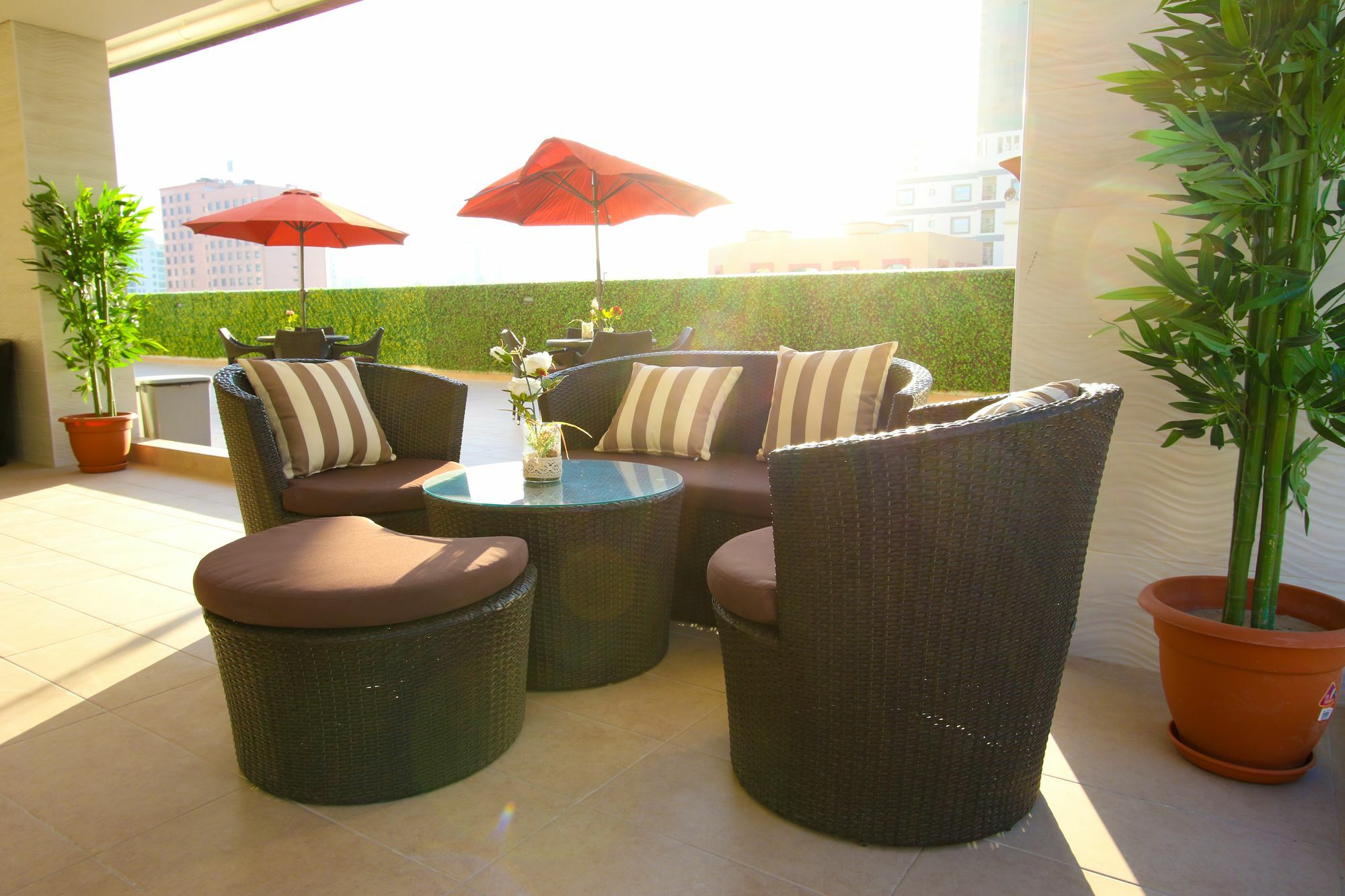 Afaq Tower Apartment Al-Manamah Bagian luar foto